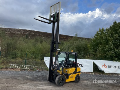 2013 Yale GLP30VX 2800 kg Forklift