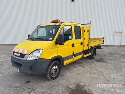 2011 Iveco 35C13 4x2 Camion Benne S/A Camión dumper