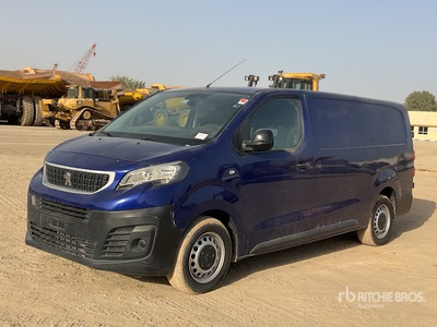 2019 Peugeot Expert ميكروباص