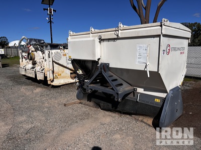 2023 Wirtgen WS250 3-Point Soil Stabilizer Reclaimer & 2023 Streumaster SW 3 FC 2460 mm 3-Point Front Mount Spreader, A260315 Divers