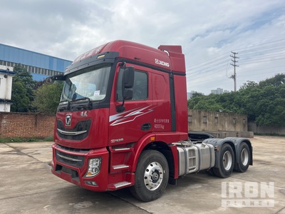 2021 XCMG XGA4250D6WC 6x4 3- Achs Sattelzugmaschine mit Schlafkabine