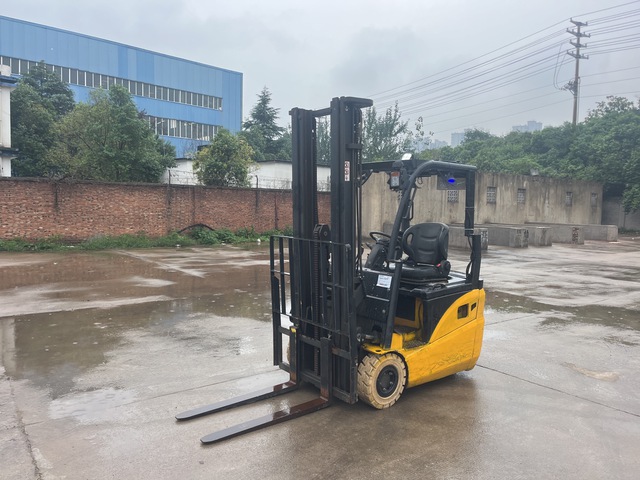 2021 XCMG XCB-TW18 1800 kg Electric Forklift