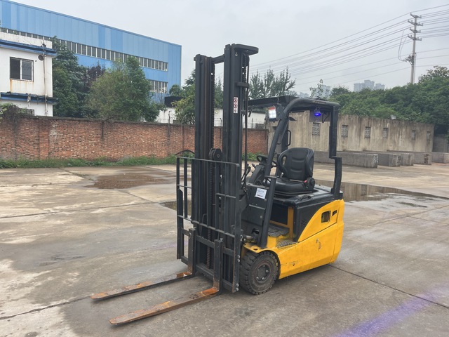 2021 XCMG XCB-TW18 1800 kg Electric Forklift