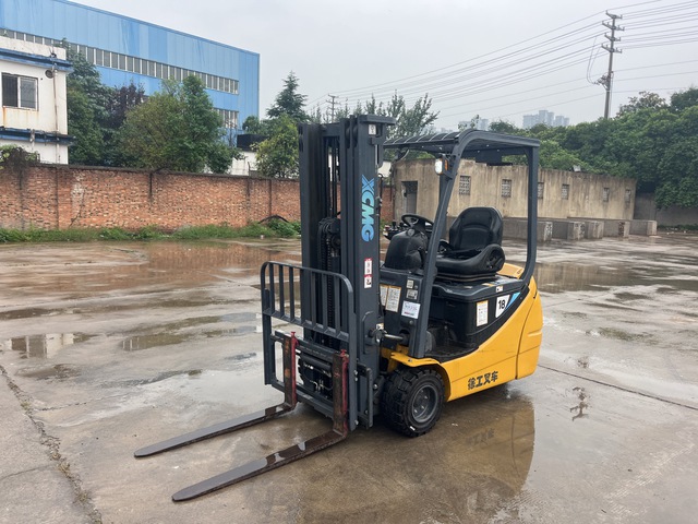 2023 XCMG XCB-TW 1800 kg Electric Forklift