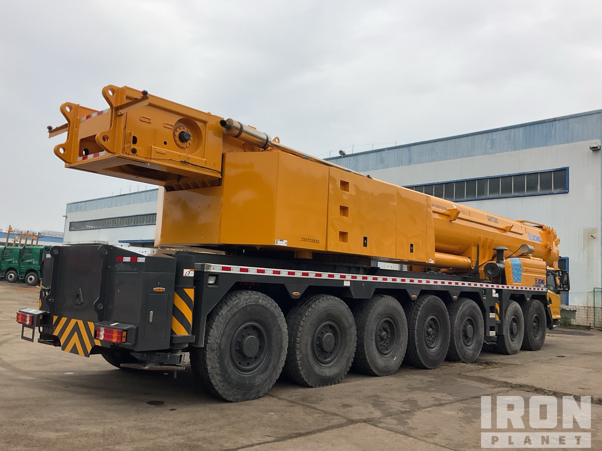 2010 XCMG QAY300 300 ton 14x8x10 All Terrain Crane in Xuzhou