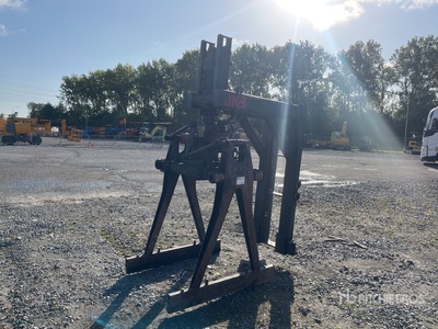 2019 JKB 8189002 Stone Clamp