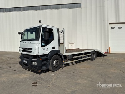 2011 Iveco Camion Plateau Flatbed Truck