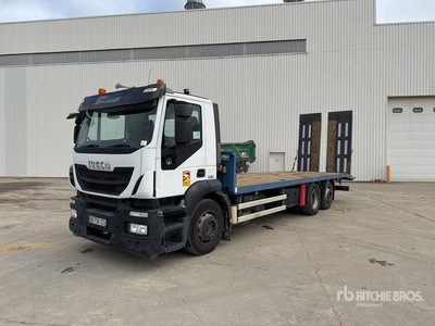 2013 Iveco 6x2 Camion Plateau Pritsche-Lkw