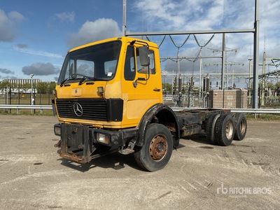 1990 Mercedes-Benz 2421 6x4 Cab and Chassis