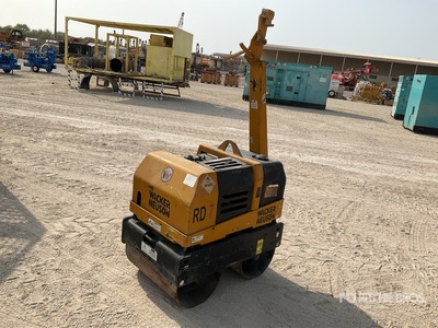 2004 Wacker Neuson RD7H-S مدحلة يدوية
