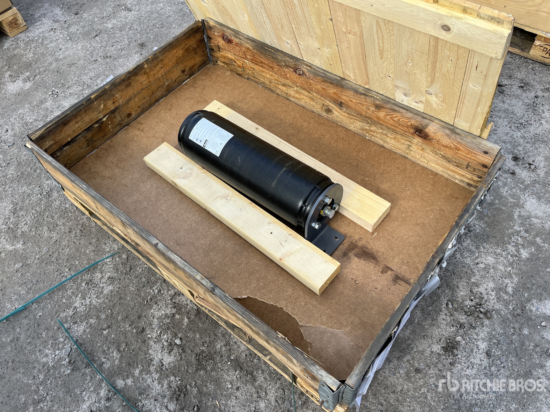 2023 Parker ACP15EM Piston accumulator