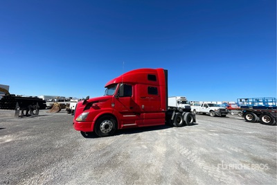 2018 Volvo VNL64780 6x4 T/A Sleeper Truck Tractor