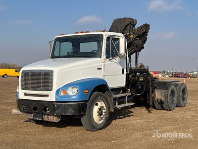 Hiab 175-5 13230 lb Knuckle Boom on 2000 Freightliner FL112 6x4 Camion à flèche