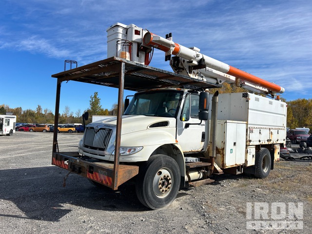 2007 Altec LRV55 55 ft on 2007 International 4400 4x2 Bucket Truck ...