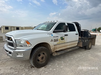 2018 Ram 3500 4x4 Crew Cab Camión Caja Abierta