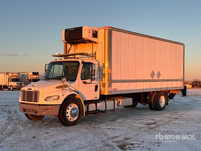 2011 Freightliner M2 106 4x2 Camiones