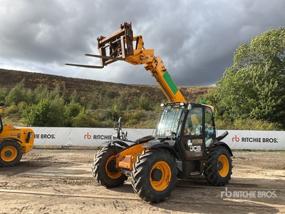 JCB 531-70 を見 Telehandler
