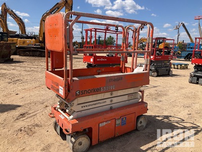 2016 Snorkel S3219E Electric Schaarlift (Inoperable)