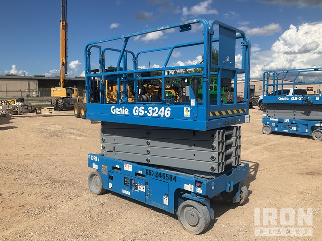 ELEVADOR TIJERA 2023 GENIE GS3246