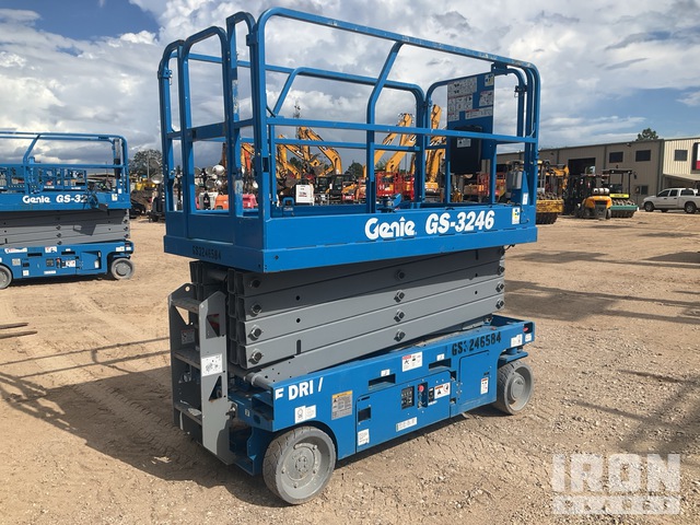 ELEVADOR TIJERA 2023 GENIE GS3246