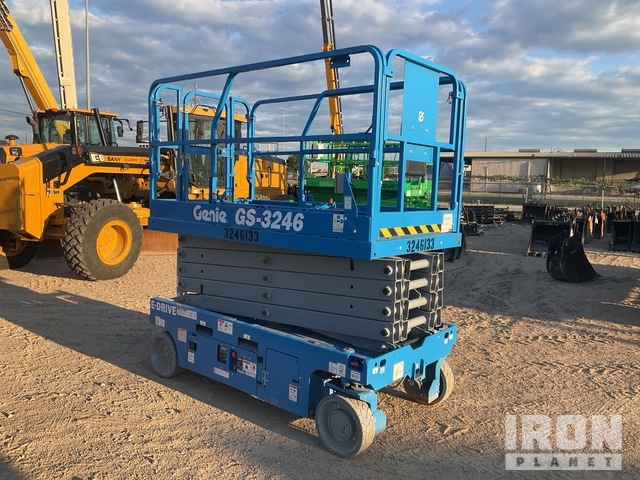 ELEVADOR TIJERA 2024 GENIE GS3246