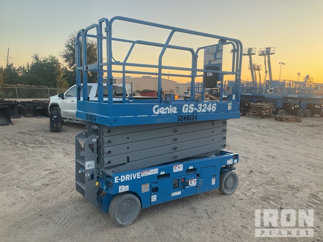 ELEVADOR TIJERA 2024 GENIE GS3246