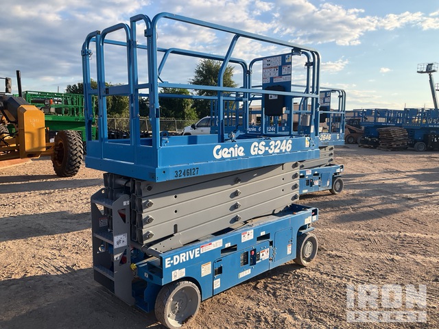 ELEVADOR TIJERA 2024 GENIE GS3246