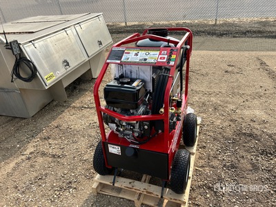 Easy-Kleen Magnum Gold Pressure Washer (Unused)