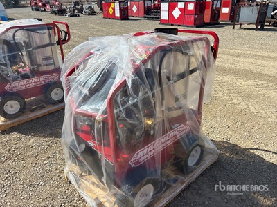 Easy-Kleen Magnum Gold Pressure Washer (Unused)