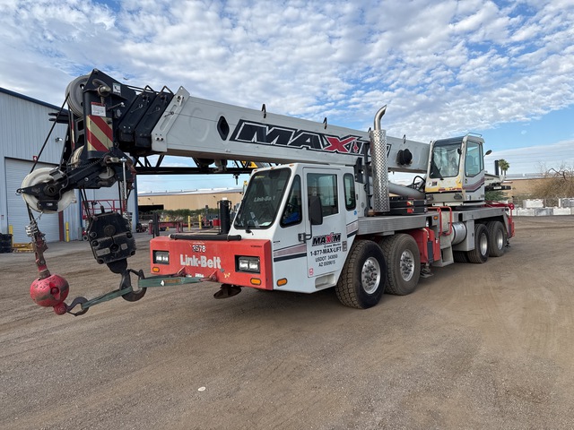 2010 Link-Belt HTC-8660 60 ton 8x4 Hydraulic Truck Crane