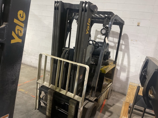 2016 Yale ERC060VGN48TE088 5600 lb Cushion Tire Electric Forklift