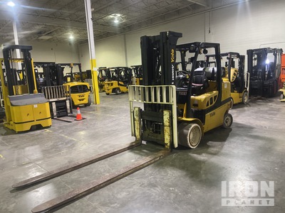 2017 (unverified) Yale GLC100VXTNTSE092 9500 lb Cushion Tire Forklift