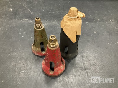 (45) 5591873 Unloading Artillery Rammers