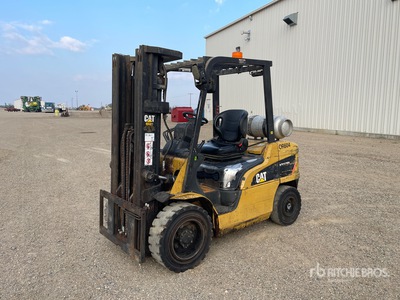 2013 Cat 2P6000 Forklift
