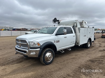 2018 Ram 5500 Laramie 4x4 Crew Cab Service Truck