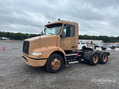 2007 Volvo VNM 6x4 T/A Day Cab Truck Tractor