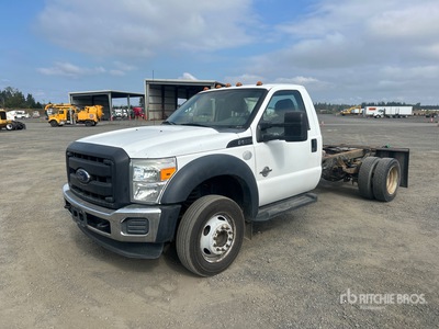 2011 Ford F-550 XL 4x2 Autocarro cabina e telaio