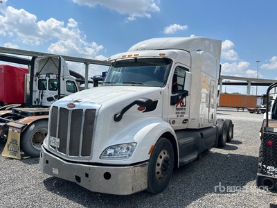 2018 Peterbilt 579 6x4 Cabina con cuccetta per trattore stradale (Inoperable)