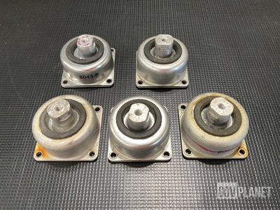 (21) Barry Controls 6043E Resilient Mounts