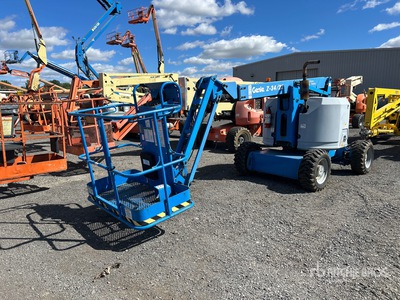 2006 Genie Z34/22 2WD Dual Fuel Articulating Boom Lift