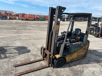 Cat 2ET3000 3150 lb Elektrogabelstapler
