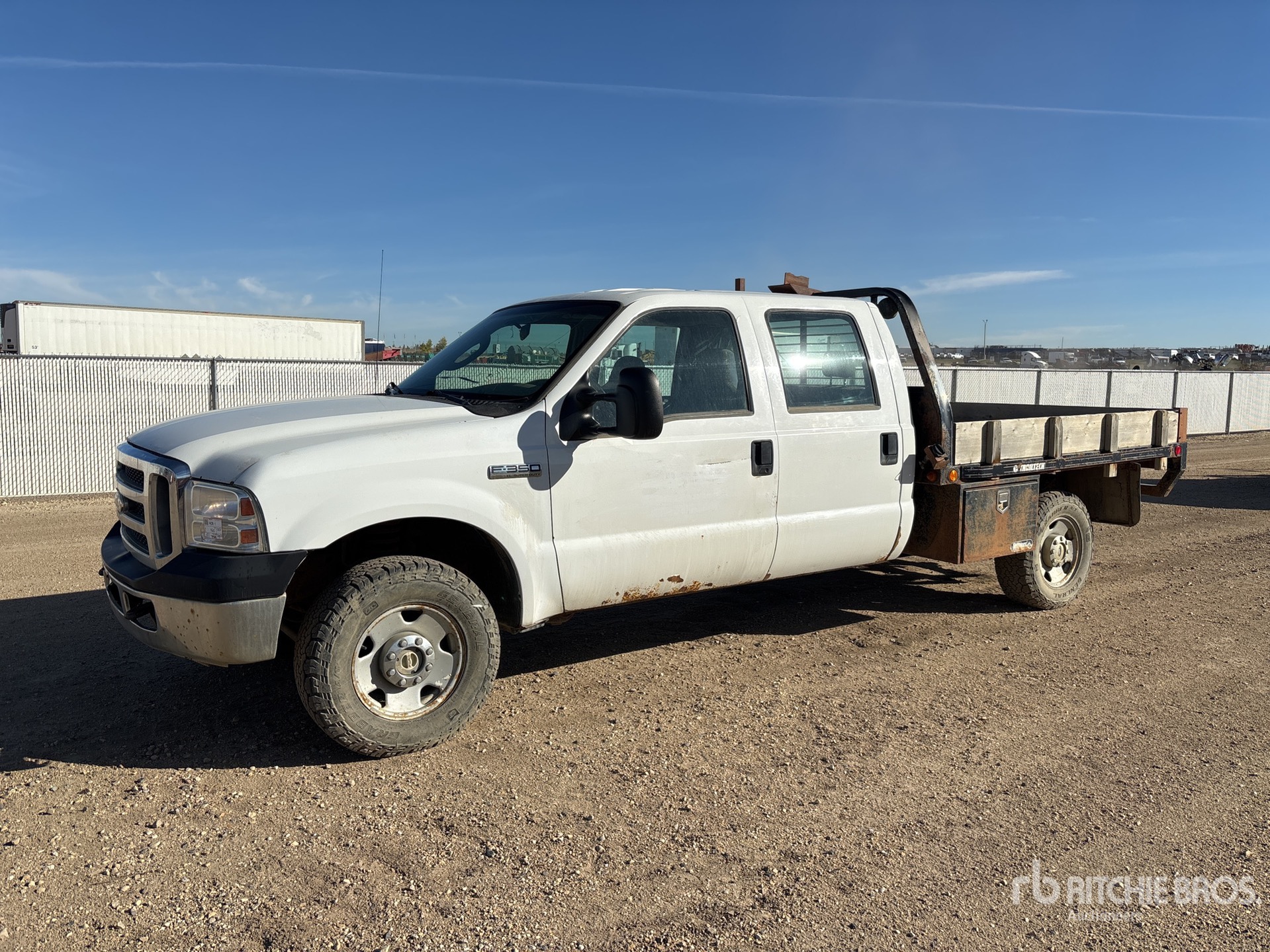 2007 Ford F-350 4x4 Crew Cab Table Top Truck