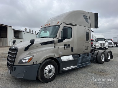 2022 Freightliner Cascadia 126 6x4 T/A Sleeper Truck Tractor