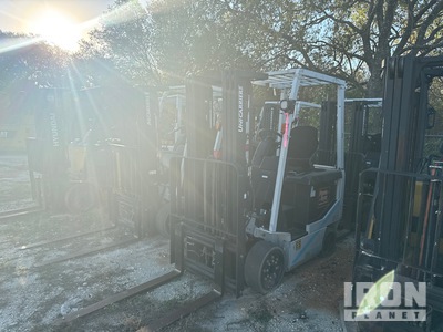 2019 UniCarriers MCT1B2L25S 3985 lb Elektryczny wózek widłowy