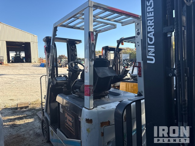 MONTACARGAS ELéCTRICO UNICARRIERS MCT1B2L25S