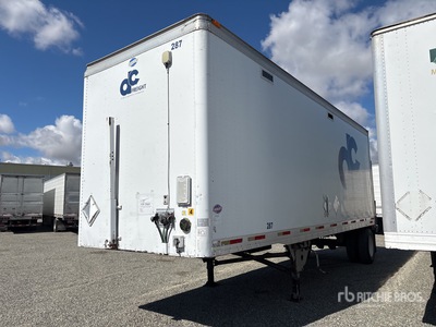 2001 Utility VS1DC 28 ft x 102 in S/A Van Trailer