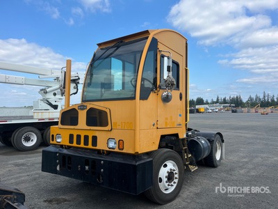 2016 Autocar 4x2 Spotter Truck (Inoperable)