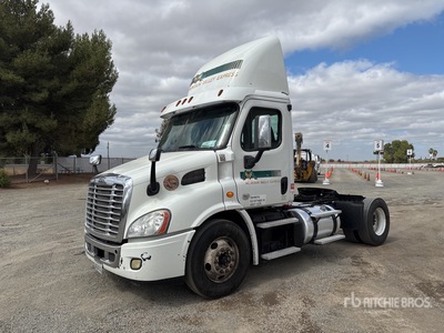 2014 Freightliner Cascadia 113 4x2 2-Achs Sattelzugmaschine