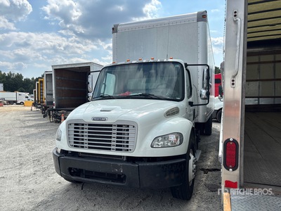 2019 Freightliner M2 106 4x2 Camion fourgon