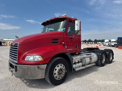 2008 Mack CXU613 6x4 Day Cab Prime Mover